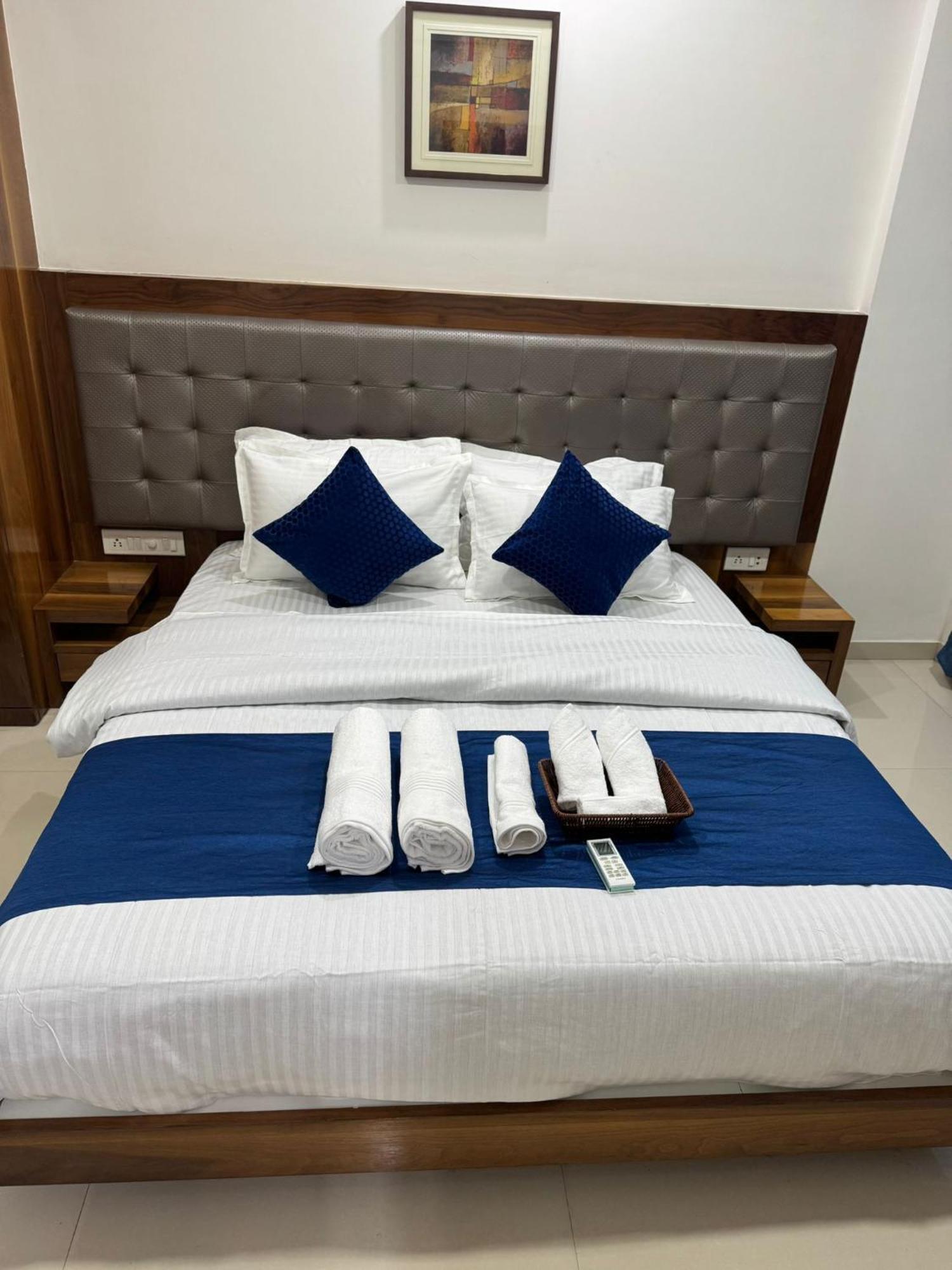 Luna Spaces- Near Mumbai International Airport Bagian luar foto